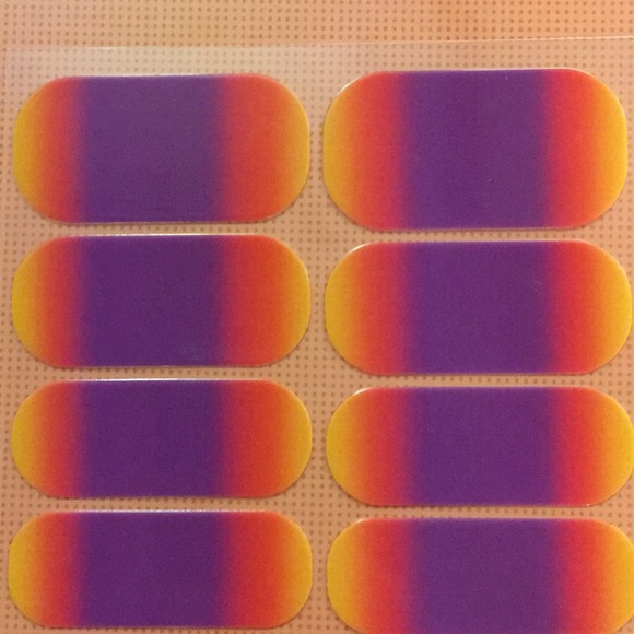 🌻 5/$25 NWT Full Sheet Jamberry Nail Wraps - Picture 2 of 2